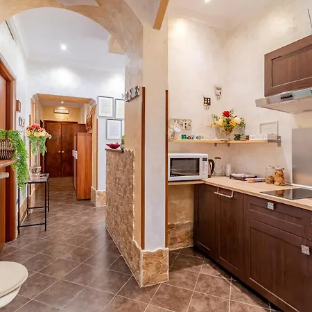 Alis Laura - 150m From Piazza Bologna Metro And 10 Minutes From The Colosseum * Řím