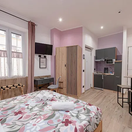 Alis Laura - 150m From Piazza Bologna Metro And 10 Minutes From The Colosseum Bed & Breakfast